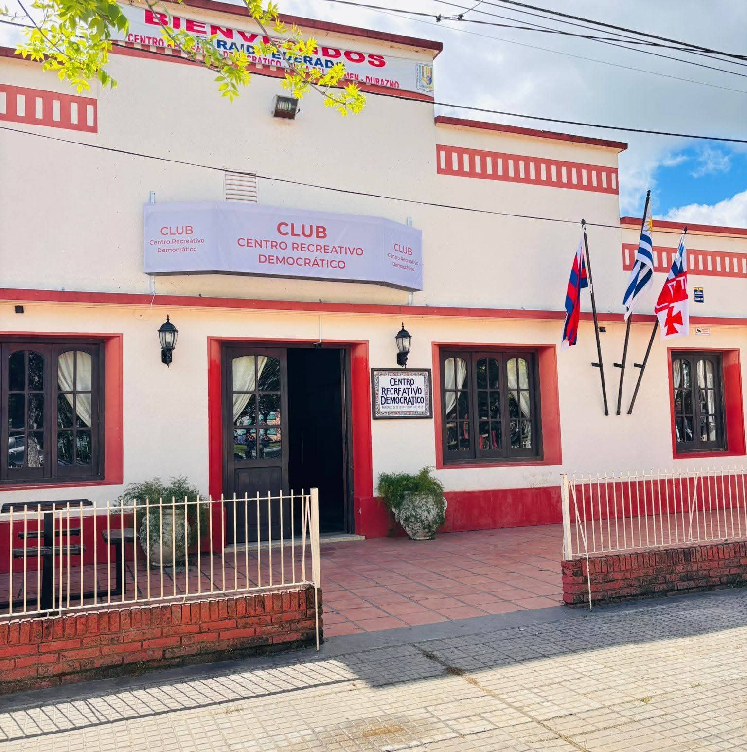 Centro Recreativo Democrático